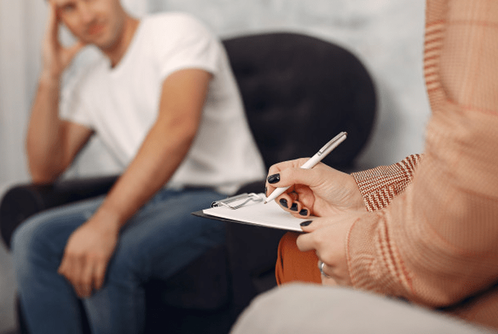 رفتارهای مخرب رابطه احساسی